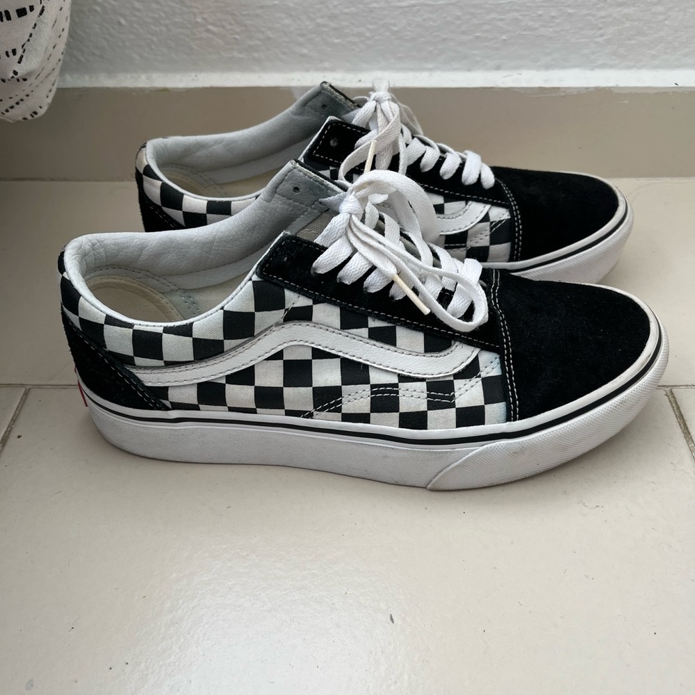 Vans checkerboard shoe